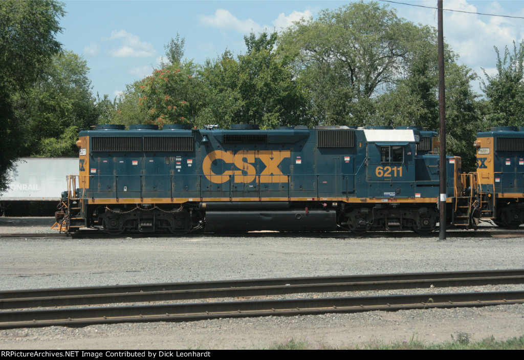 CSX 6211